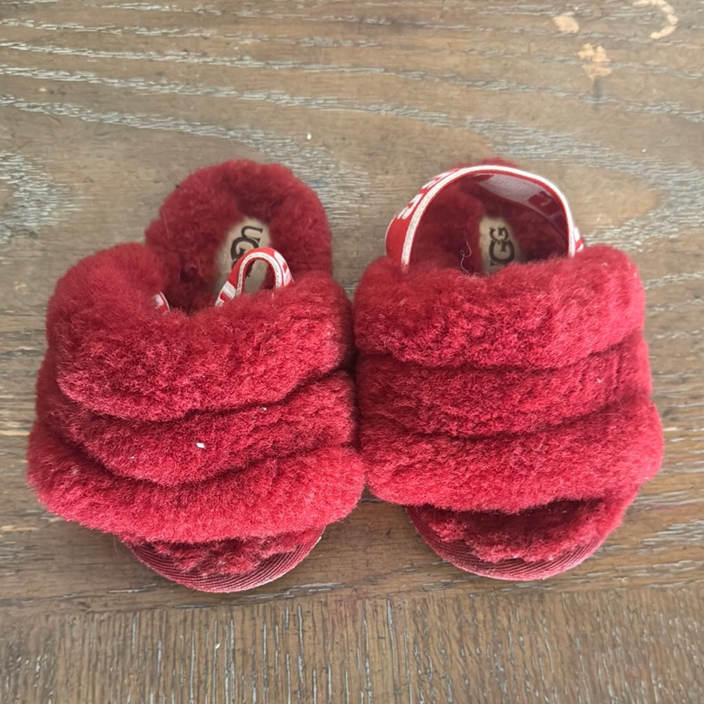 UGG Kids Fluffy Red Sandals